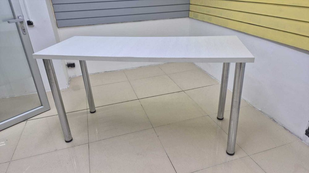 продам кухонный стол