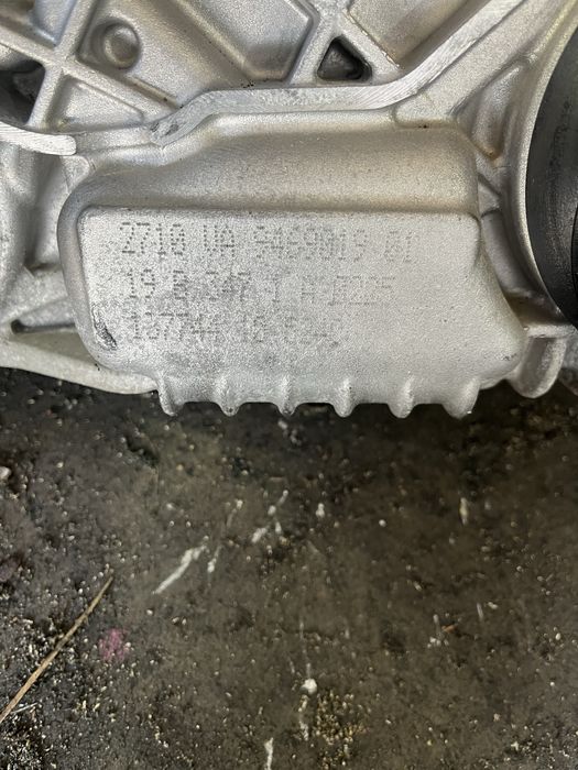 Раздатка с моторче бмв 5 г30/31 540хд 320 ( razdatka bmw g30/31 540xd