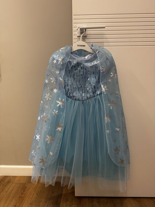 Платье Эльзы (новое)