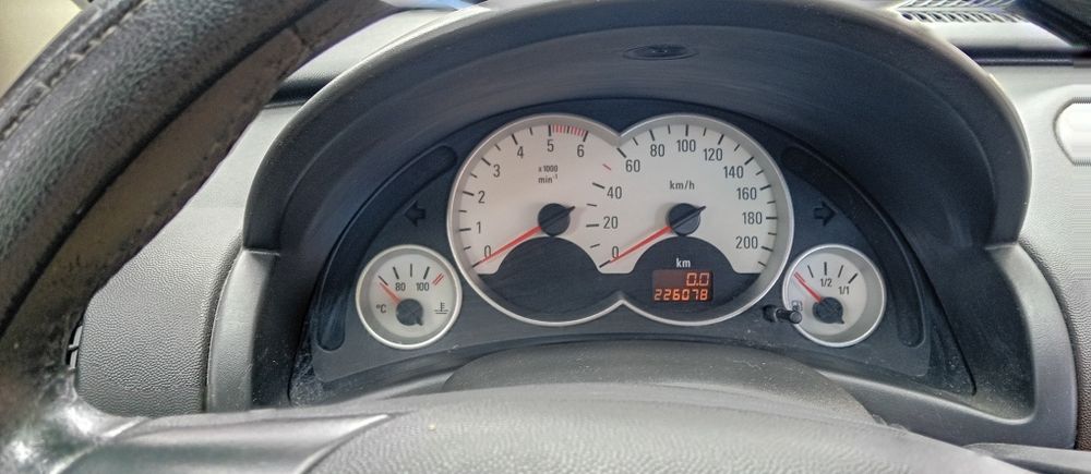 Vând Opel corsa 1.3 diesel