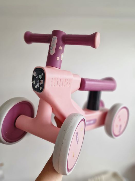 Bicicleta fara pedale cu sunete si lumini