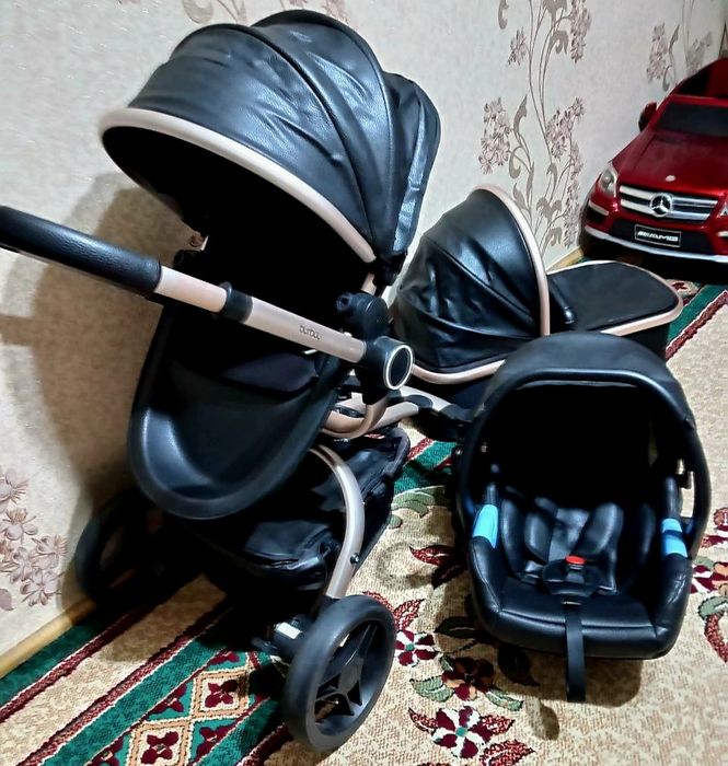 Продаются детский коляска(кожаный)