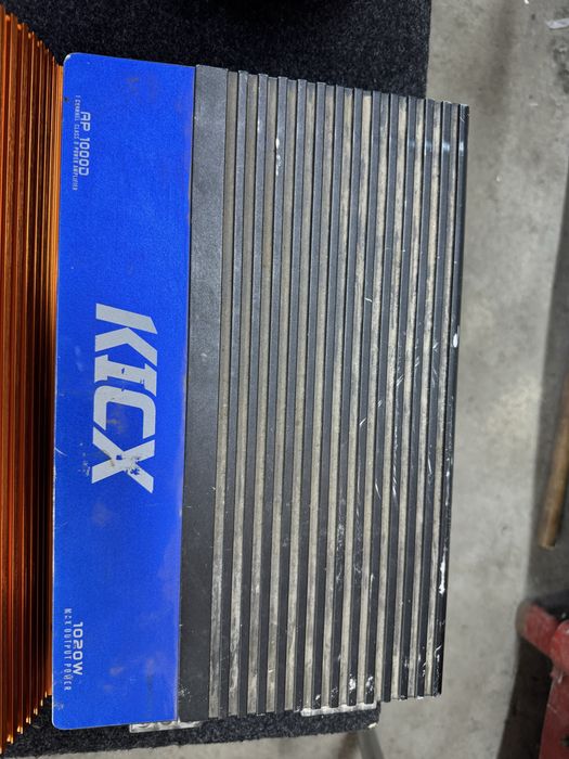 Сабвуфер ,усилители,колонки