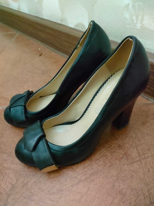 Распродажа женской обуви