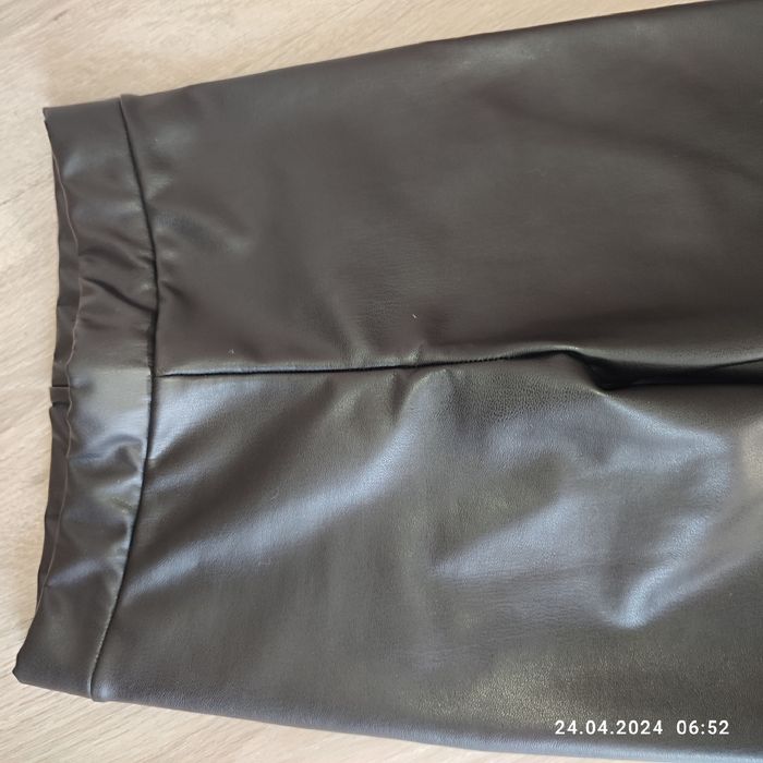 Леггинсы кожаные на девочку р38