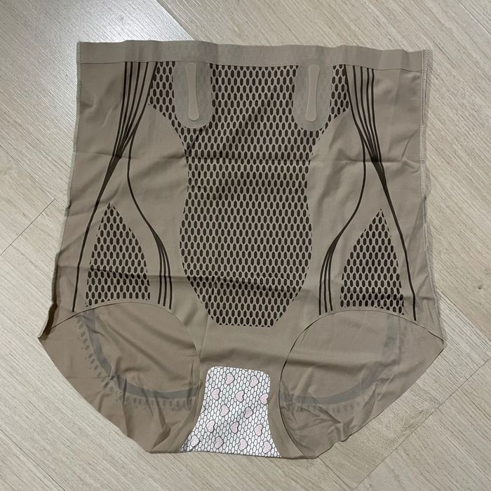 Трусики высокие женские