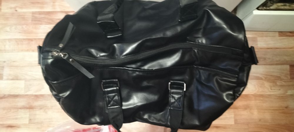 Продам спортивную сумку
