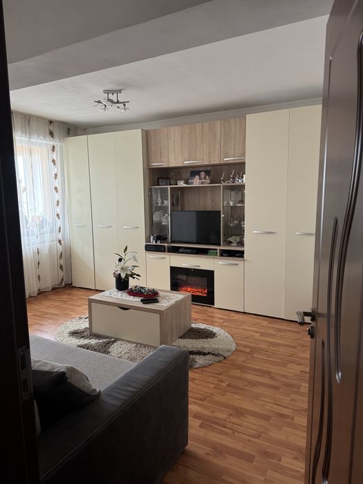 Apartament cu 3 camere Central - Salonta