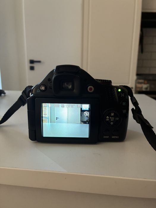 Фотоапарат Canon