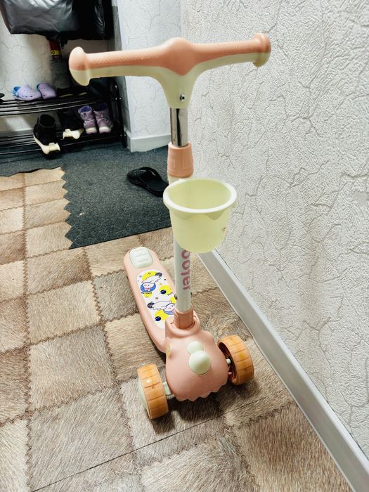 Самокат детский.