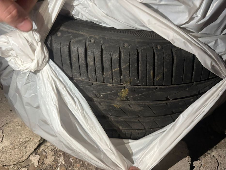 Летняя резина 245 45 R19