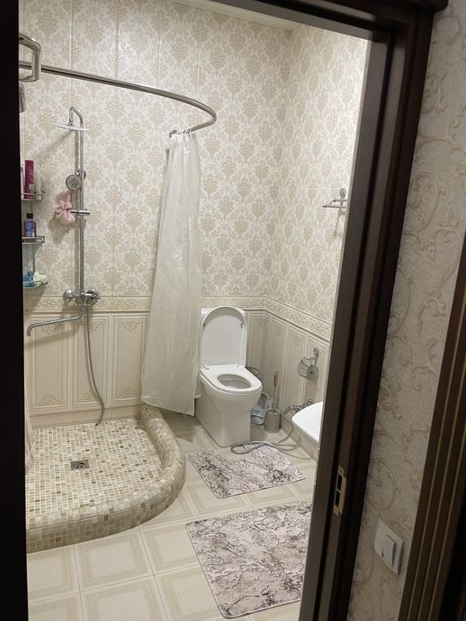 Uy sotiladi 8sotix towkent shaxar olmazor tuman chuqursoy