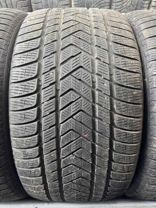 Anvelope 305/35/21 Pirelli