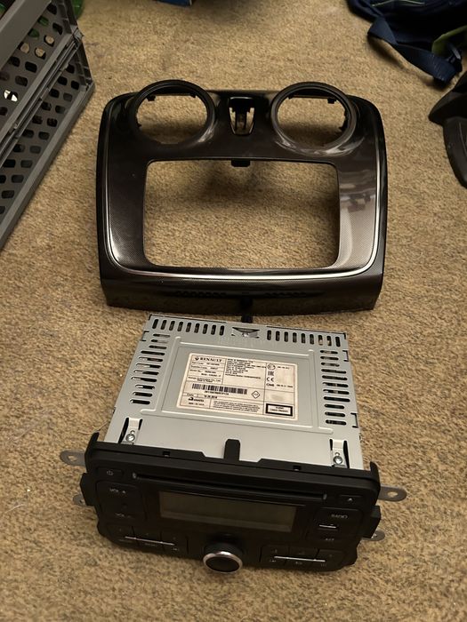 Casetofon cd player dacia