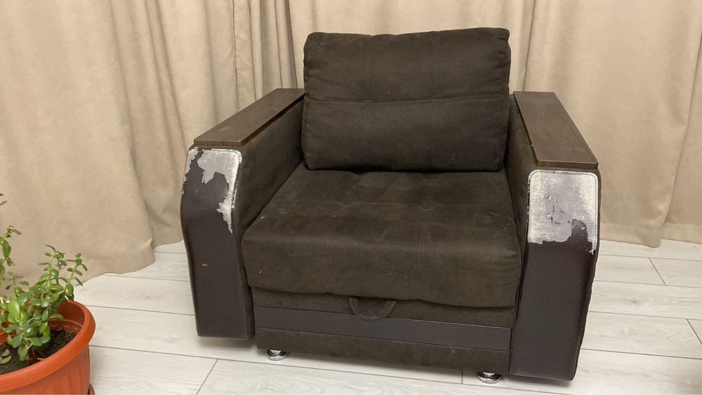 Продам Диван, кресло и мини Диван б/у