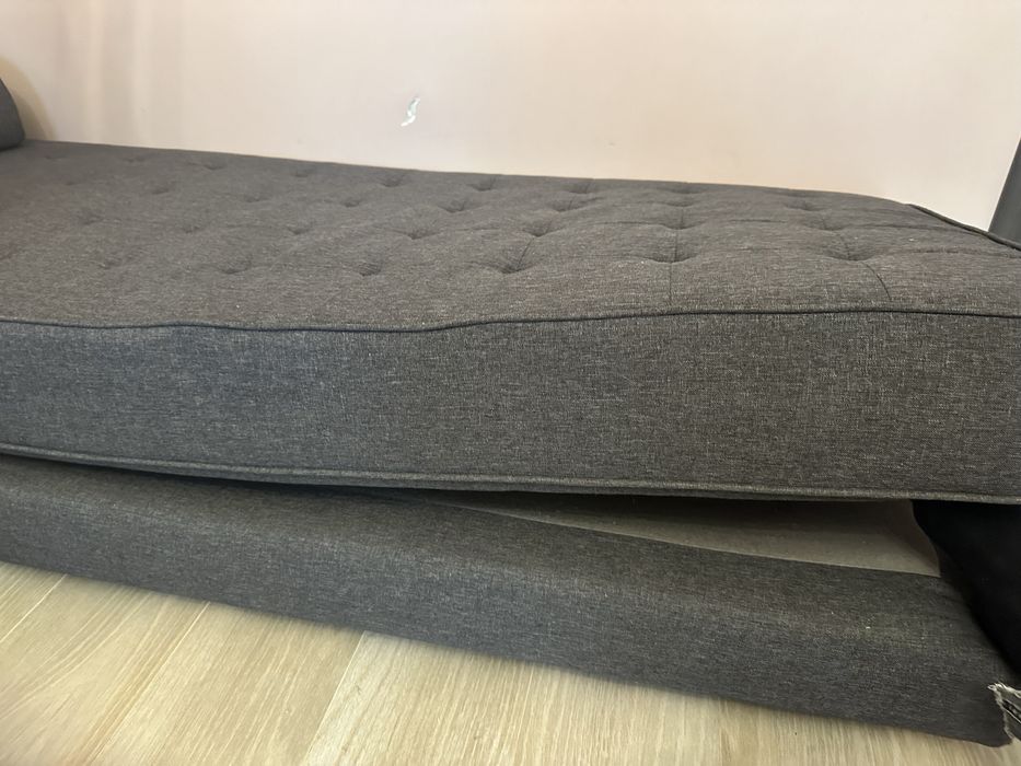 Разгегателен диван от Юск