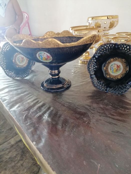 Bagema idishlar hammasi sotiladi