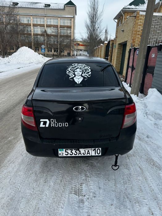 Продам машину лада гранта