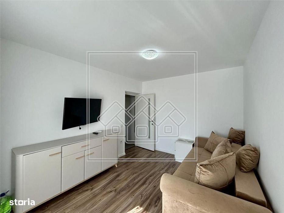 Apartament cu 2 camere, decomandat + balcon, 2 locuri de parcare — fotografia 3