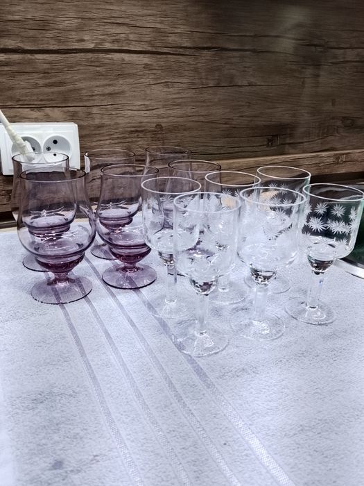 Бокалы  и  рюмки