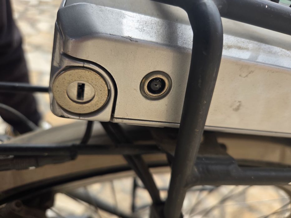 Електрически велосипед 28цола Diamant