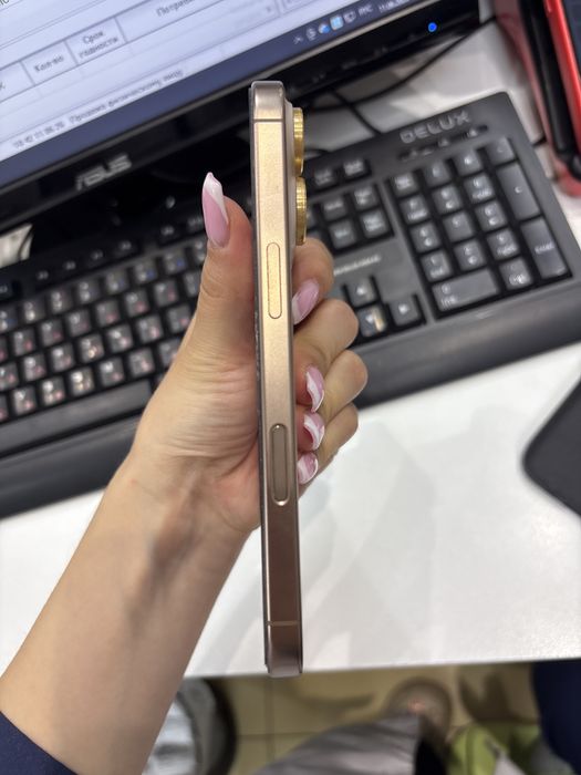 IPhone 16 Pro продается оригинал