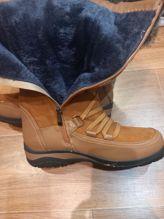 Дамски ботуши с топъл хастар