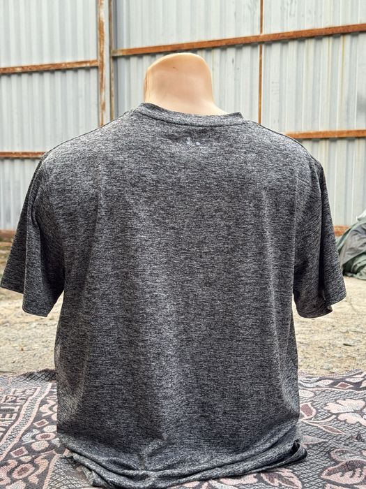 Футболка Under armour L муж