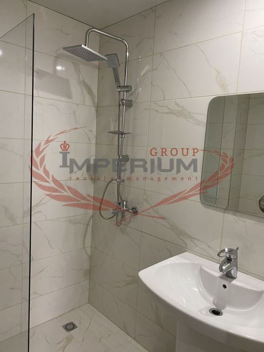 Дава се под наем Тристаен апартамент в Варна, Бриз - 165 кв.м за 1224 € - Снимка #7