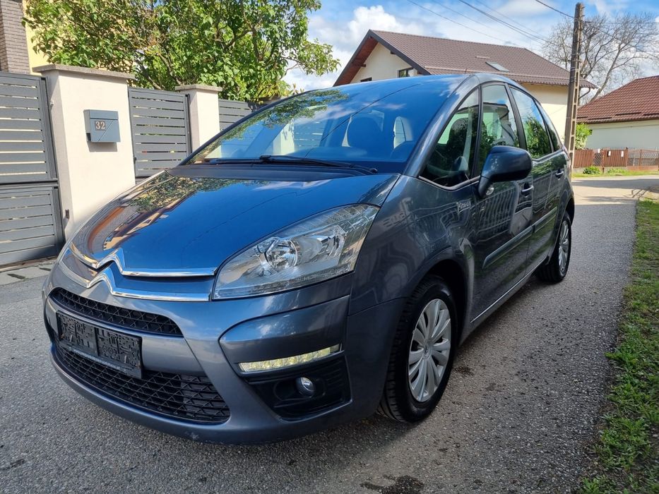 Vând Citroen C4 Picasso Facelift Motor 1.6 HDi an 2010 euro 5