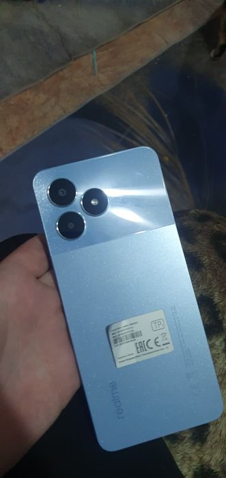 Чмартфон Realme note 50