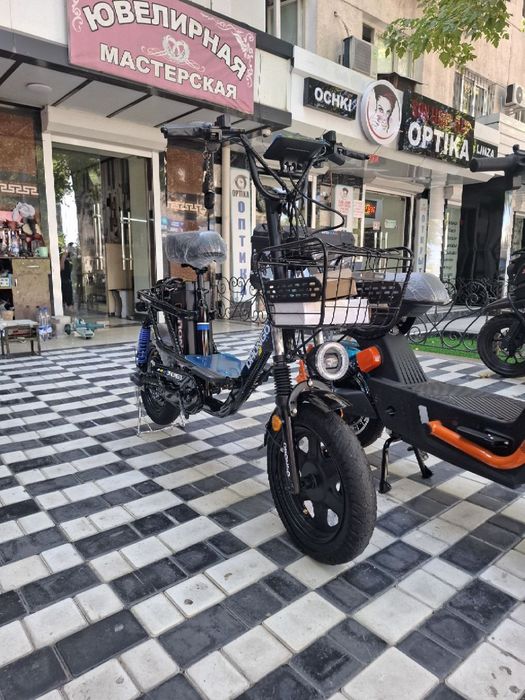 Электронный скутер 60v28.5ah электро велик