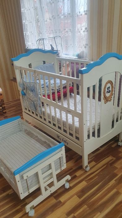 Bolalar kravati holati yaxshi