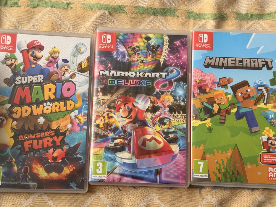 Nintendo switch с 3 игри и 2 волана