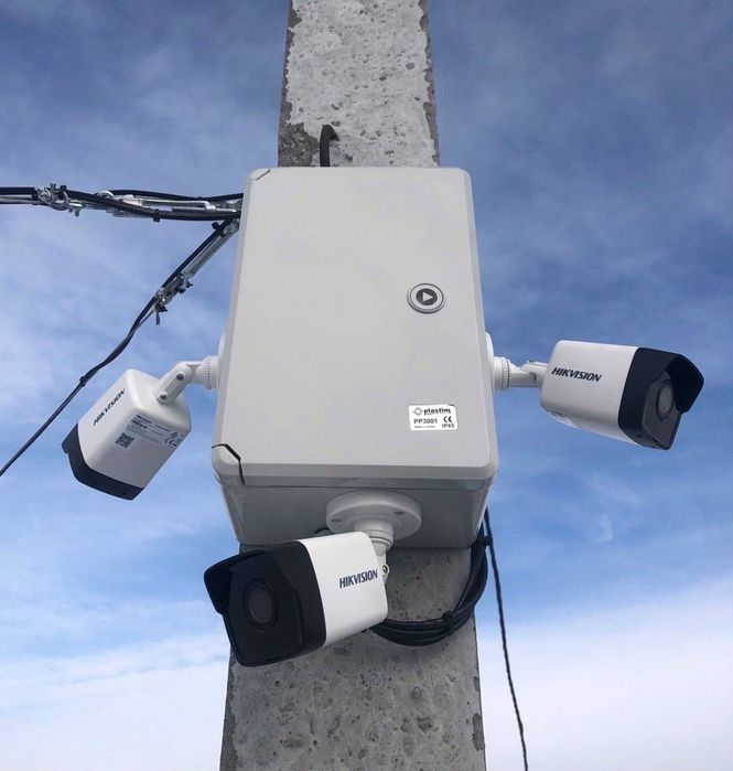 Domofon kamera shlagbaum ustanovka