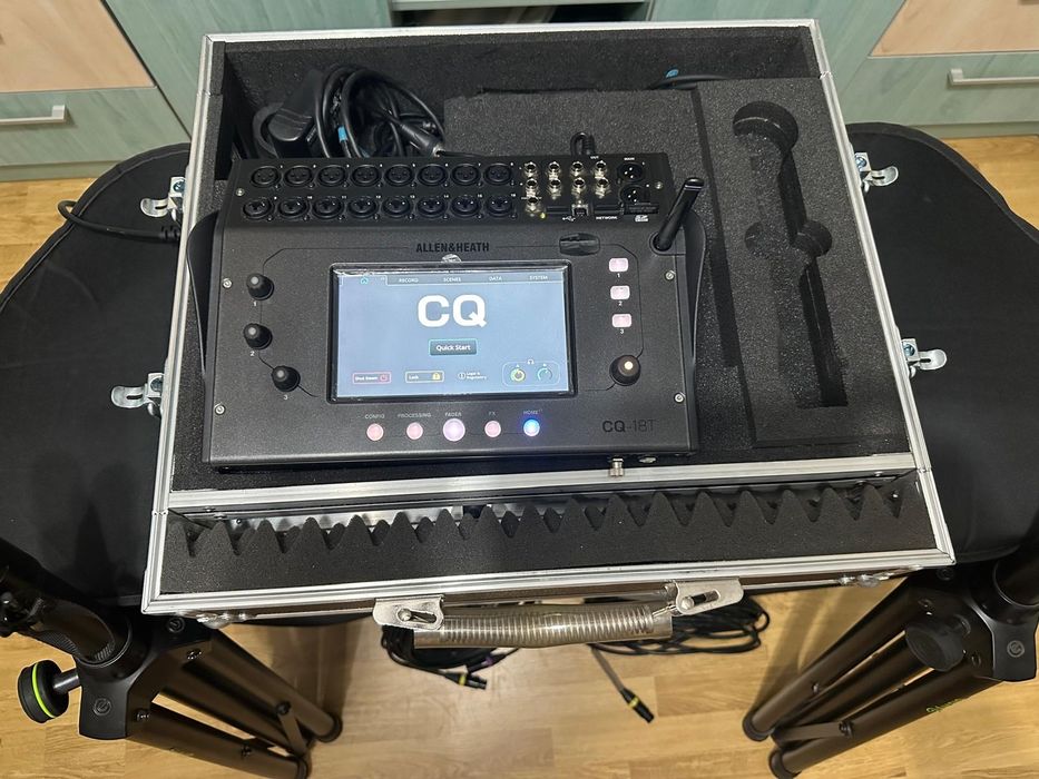 Allen & Heath CQ-18T