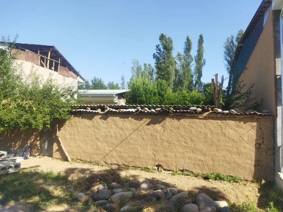 YER SOTILADI !!!   Qibray tumani, Yangi yol mahallasi.