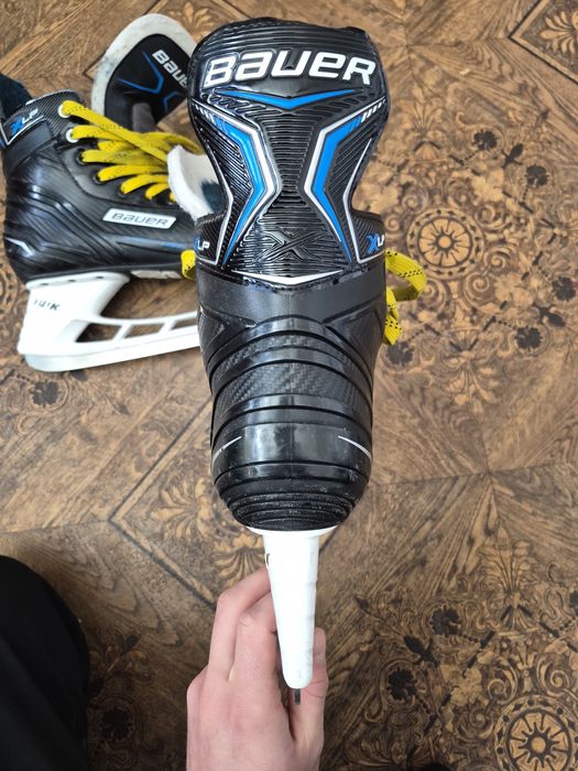 Срочно продам коньки