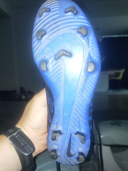 Ghete Fotbal Nike noi