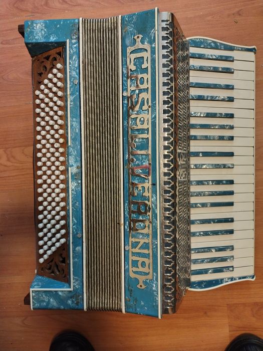 Acordeon 120 basi bandonat
