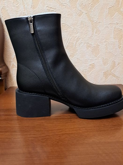 Ботинки (женские)