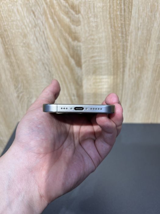 iPhone 15 Pro 128GB