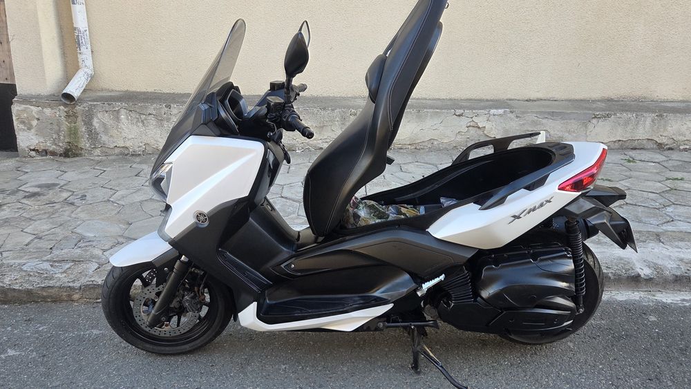 Yamaha x max 400