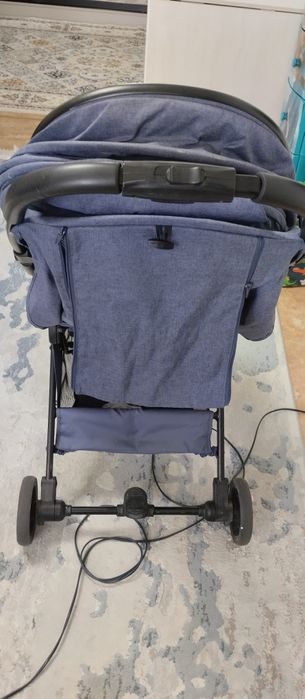 Продам прогулочная коляска