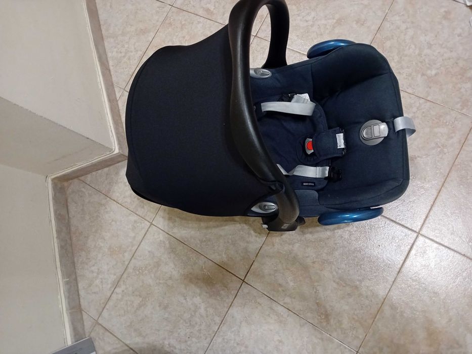 Бебешки кош Maxi-Cosi