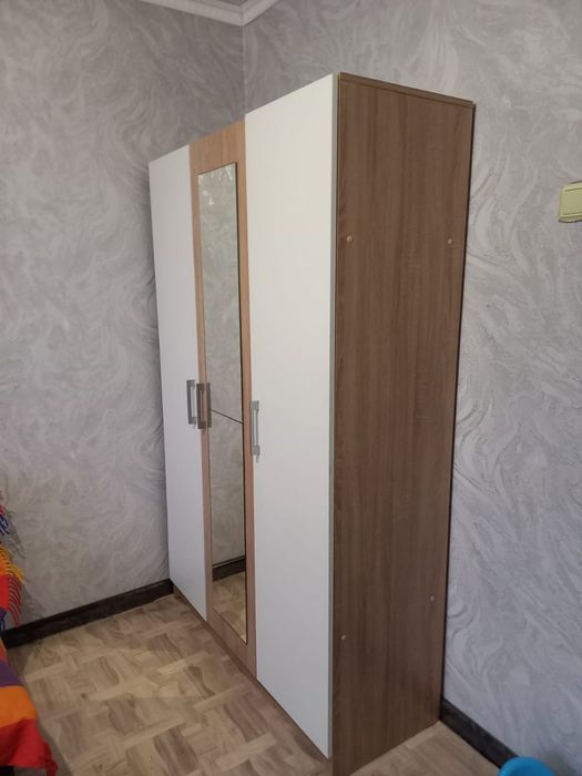 Срочно продам шкаф