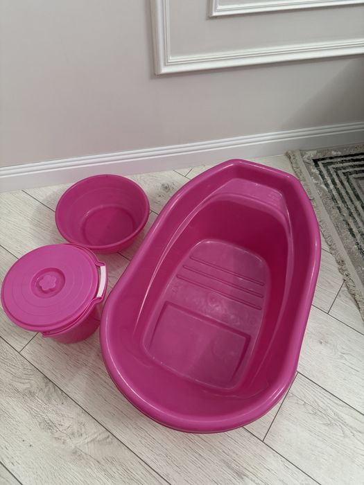 Тазик розовый.