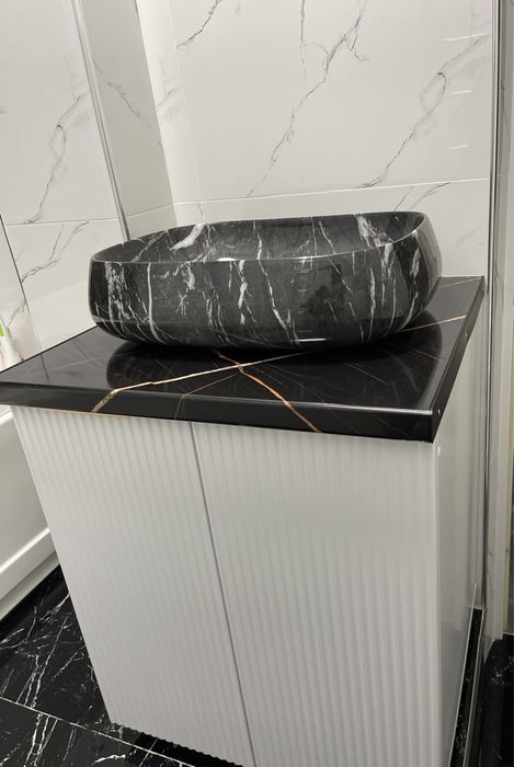 Раковина с тумбой