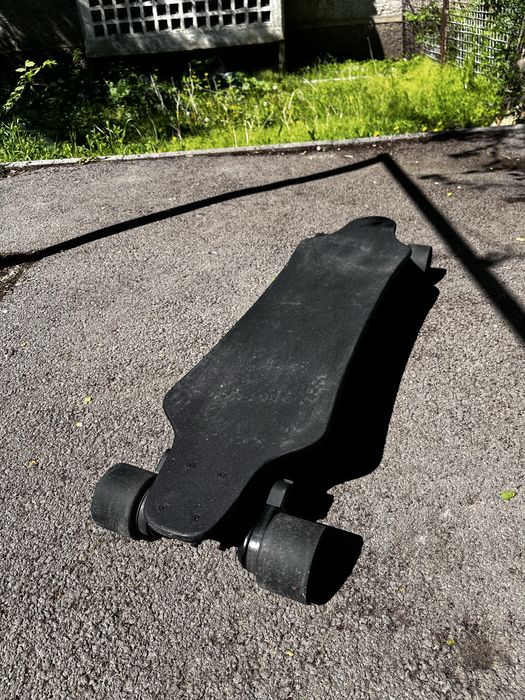 Электроскейт Izzy-55кмчас 40-50км Полный комплект+Подарки