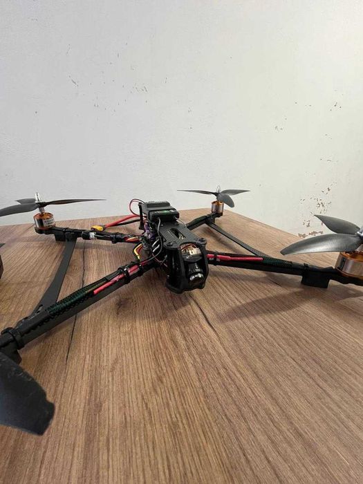 Продам квадрокоптер